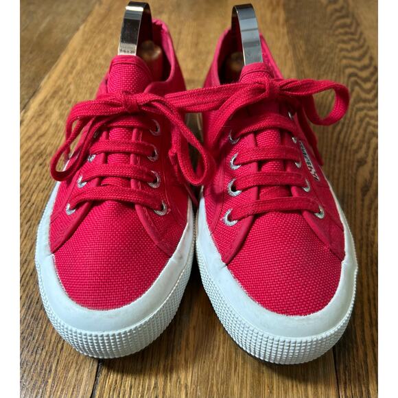 Superga Red Canvas Lace up Sneaker EU 36 US Women Sz 6 Men Sz 4.5 COTU Style - Picture 2 of 8